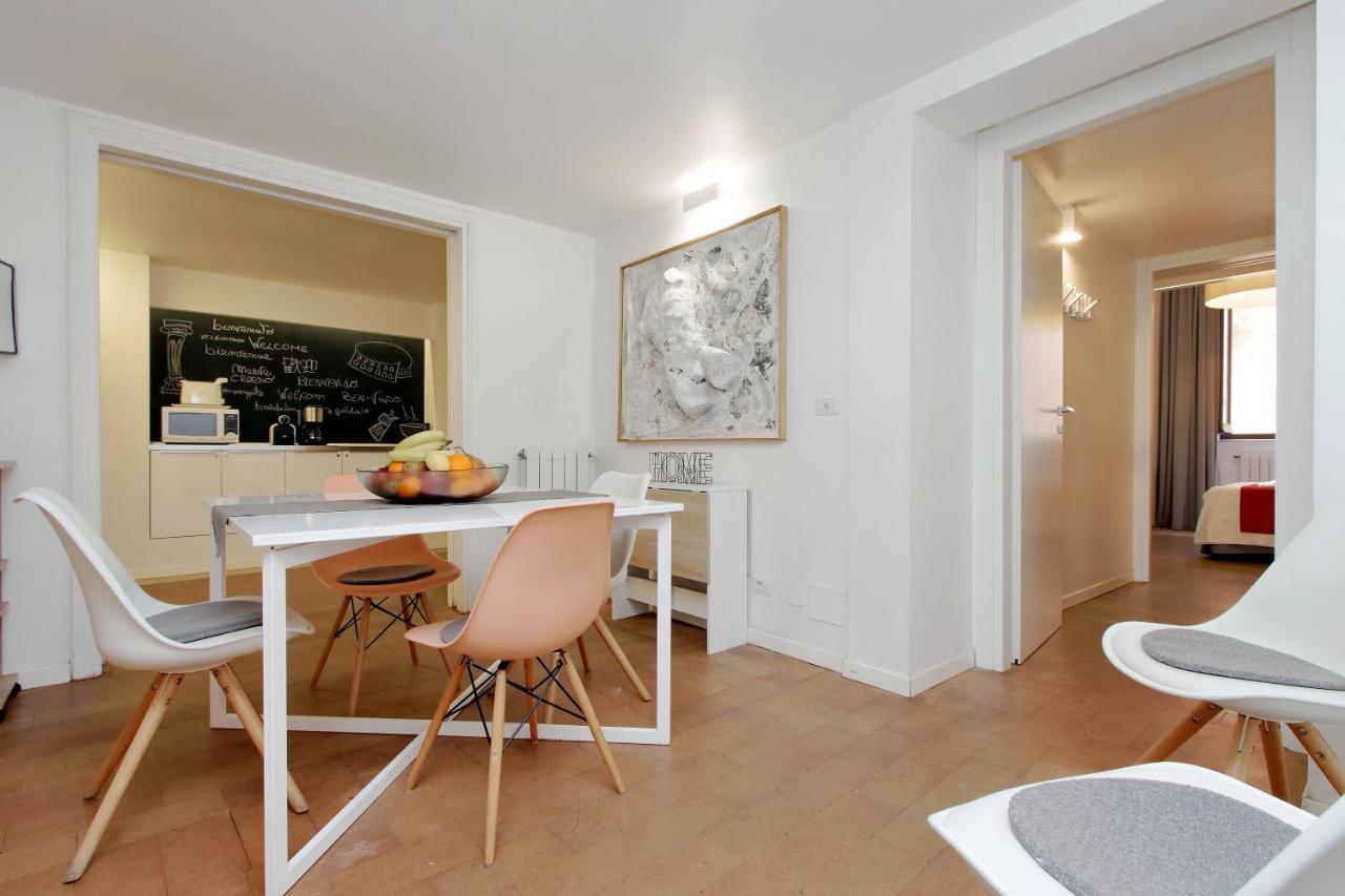 B&G Navona Apartment Rome Buitenkant foto